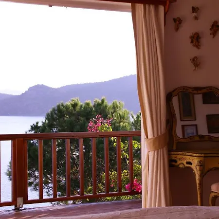 Yacht Club Pensionat Bozburun