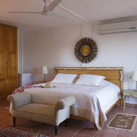 Yacht Club Pensión Bozburun