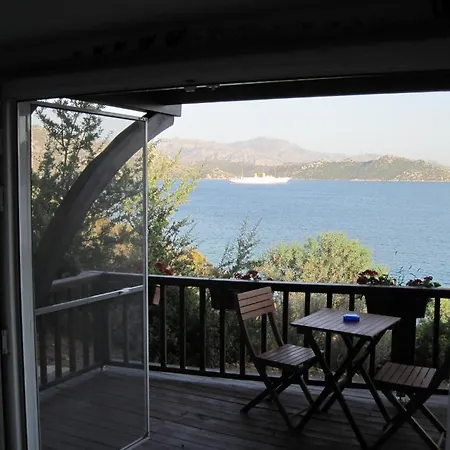 Guest house Yacht Club