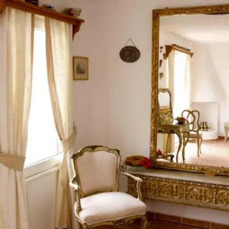 Yacht Club Affittacamere *